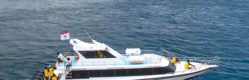 Arthamas Express Boat