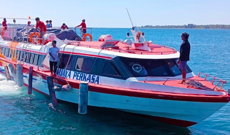 Wijaya Perkasa Fast Boat Bali to Gili Islands